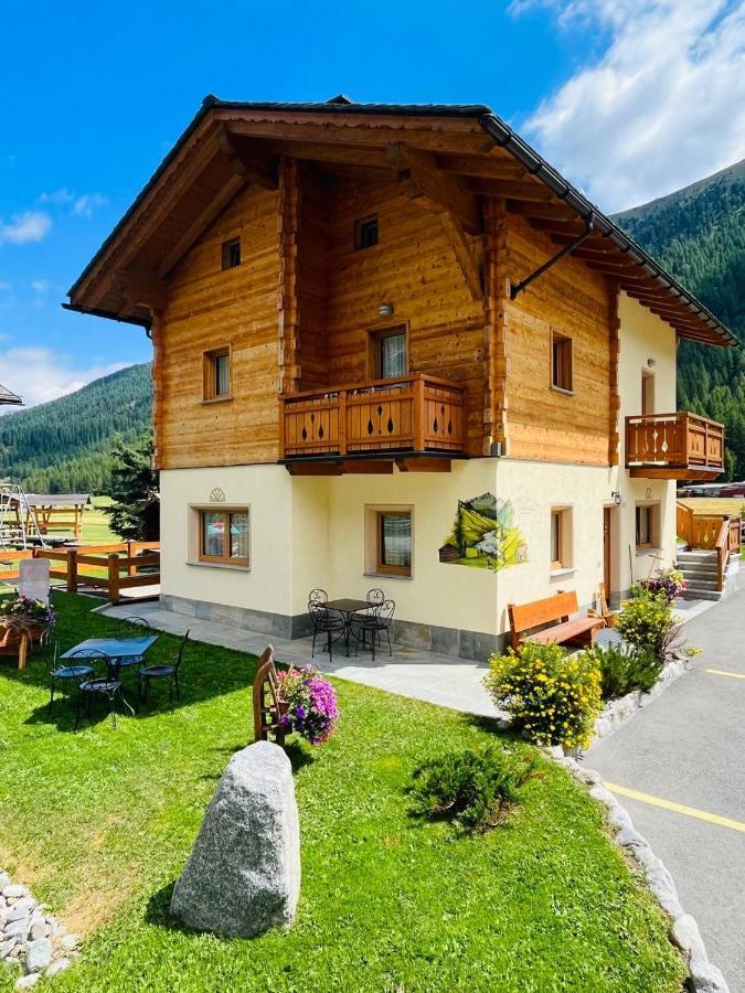 Chalet Sunshine Livigno Exteriér fotografie